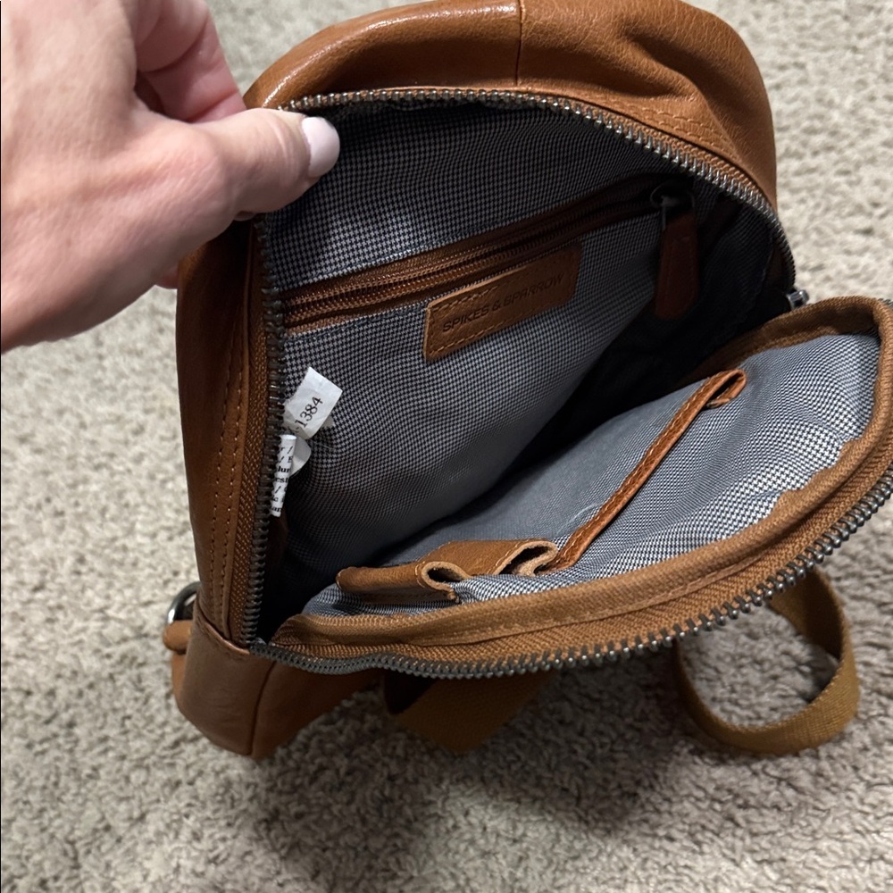 Spikes and sparrow Tan Leather Belt Bag - Picture 4 of 5